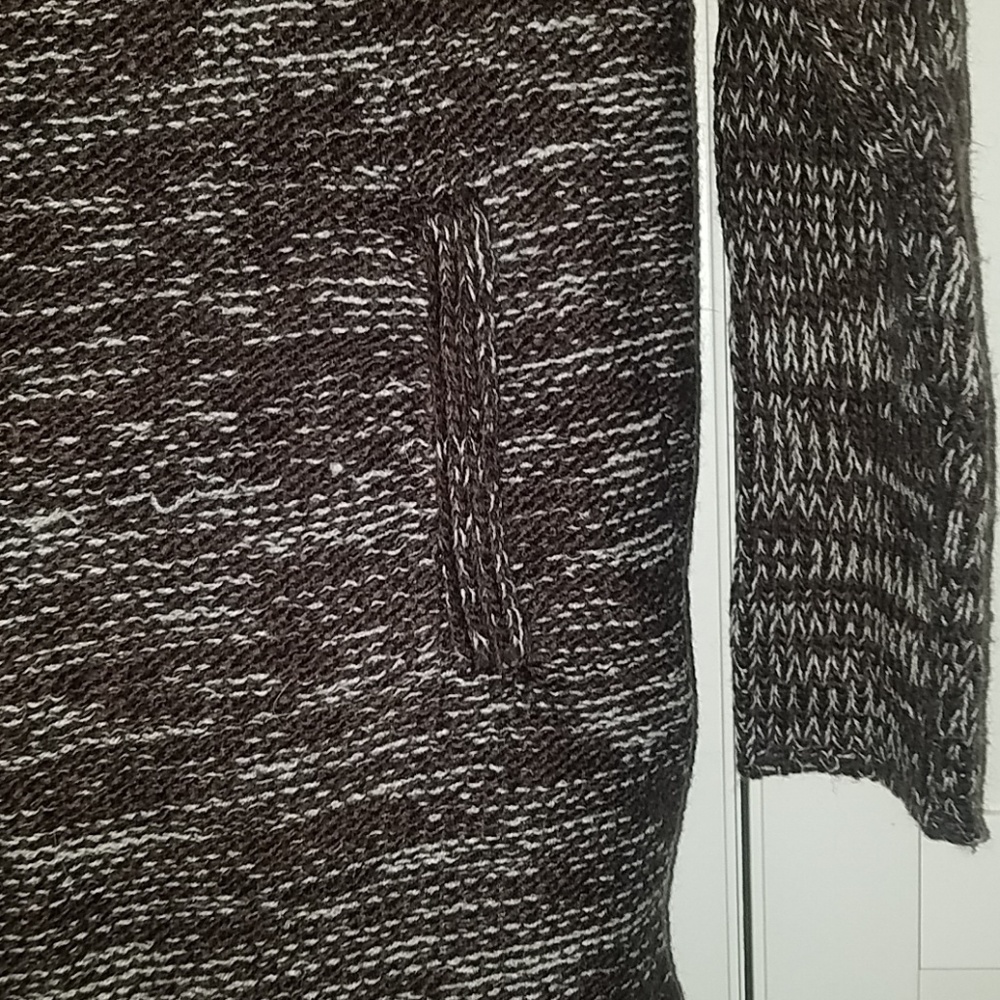 Cardigan - Picture 2 of 2